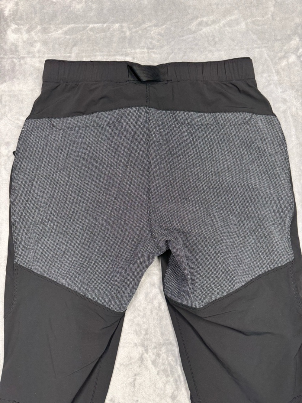 Duluth’s Alaskan Hardgear Black Belted Pants - Picture 13 of 15
